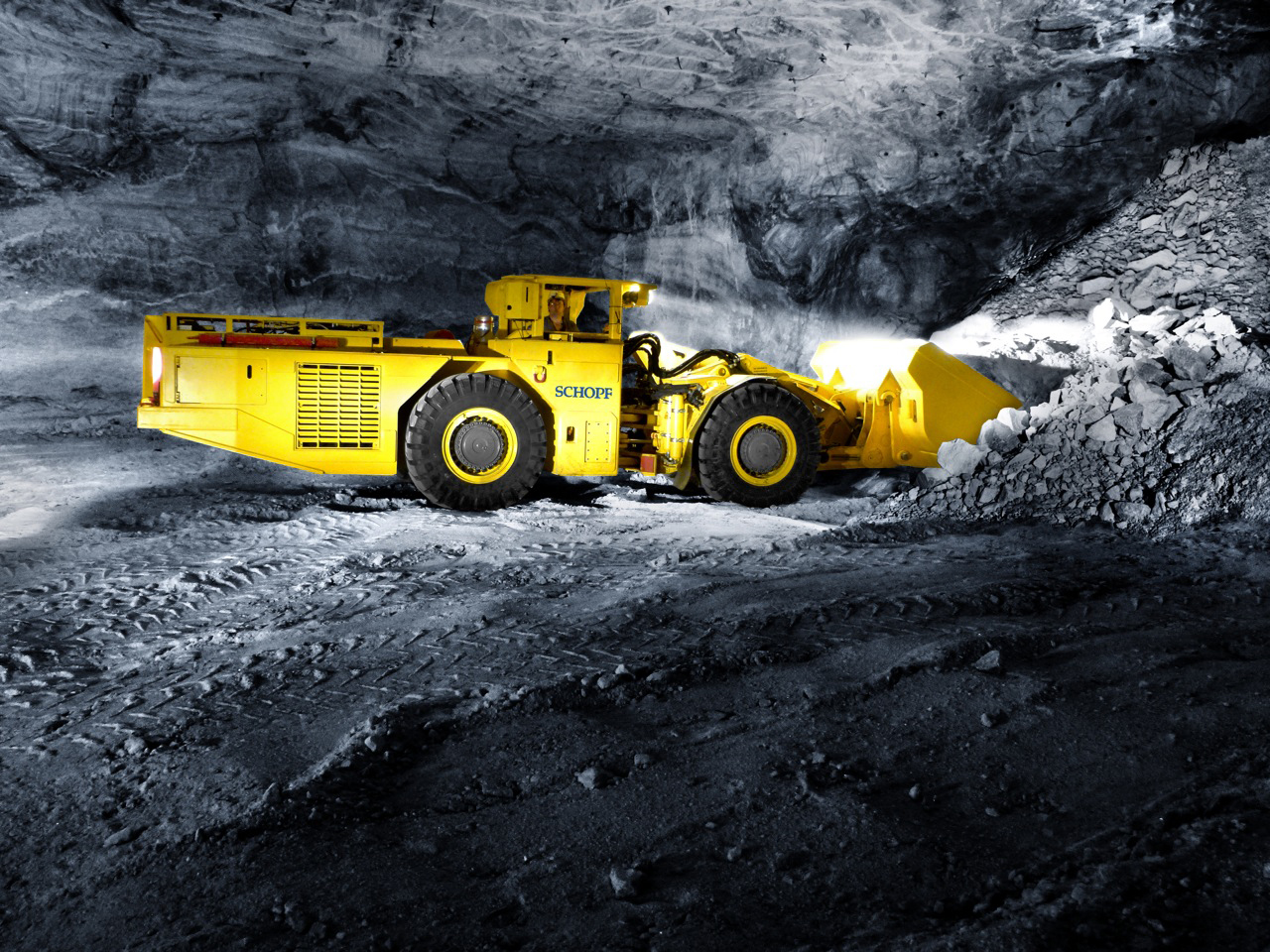 Resemin Named Exclusive Licensee for Schopf Mining Vehicles Goldhofer AG